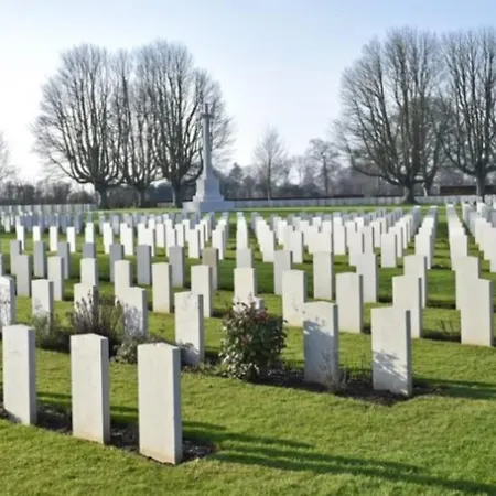 Lägenhet Bayeux : Appartement Avec Vue